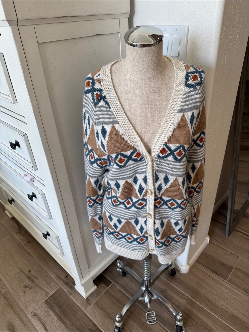 Staring at Stars M southwestern print cardigan sweater